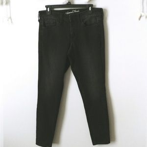 Universal thread pants 27/S
